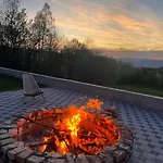 Klek 77 Luxury Near Jahorina シャレー