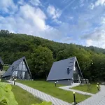 Klek 77 Luxury Near Jahorina シャレー *