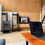 Klek 77 Luxury Near Jahorina シャレー *