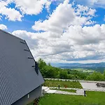 Klek 77 Luxury Near Jahorina シャレー Paocici