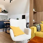 Klek 77 Luxury Near Jahorina シャレー Paocici