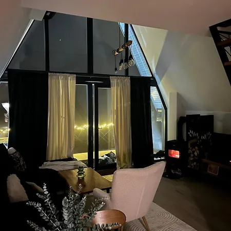 Klek 77 Luxury Near Jahorina シャレー